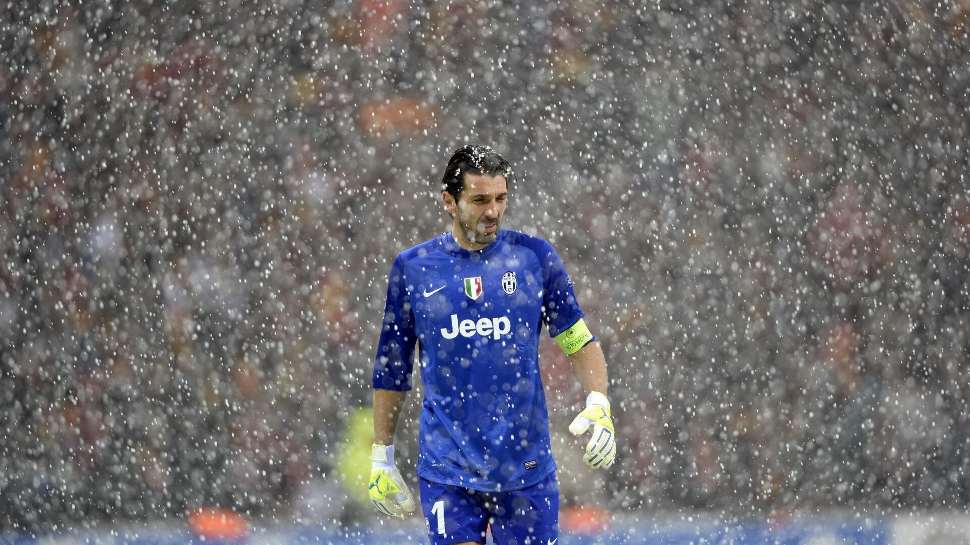 尤文密集防守+反击：关键时刻的取胜之道，尤文宣布